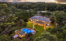 The Doonan House With Pool And Waterslide